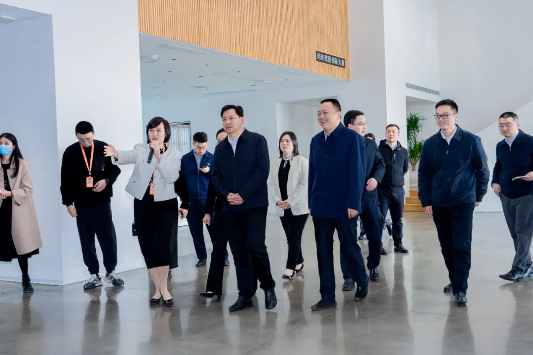 长沙县委副书记、县长陈永高一行莅临尊龙凯时·[中国]官方网站调研指导